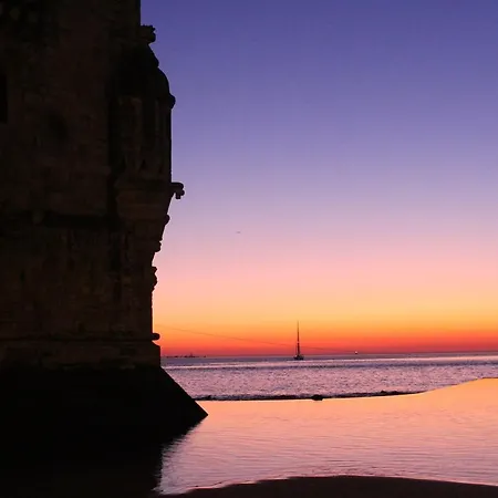 With 3 Bedrooms In With Wonderful City View And Wifi 18 Km From The Beach Apartamento